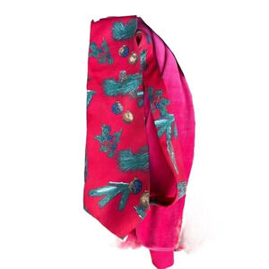 Wembley Men's red 100% Silk Christmas Trees Necktie Size OS